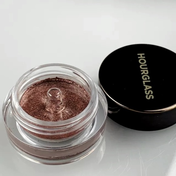 NEW Hourglass Scattered Light Glitter Eye Shadow - Picture 2 of 9